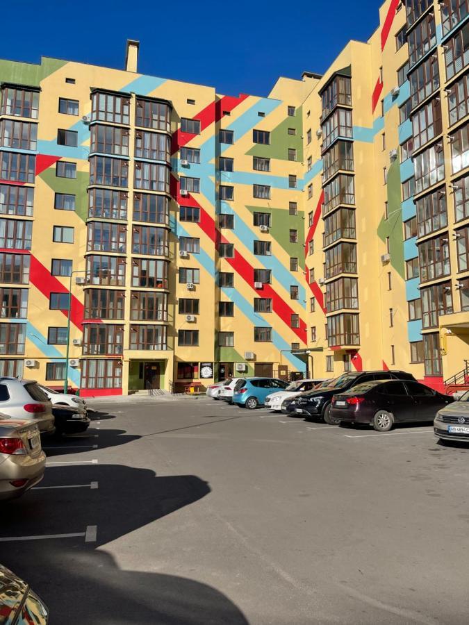 на поділлі Apartment