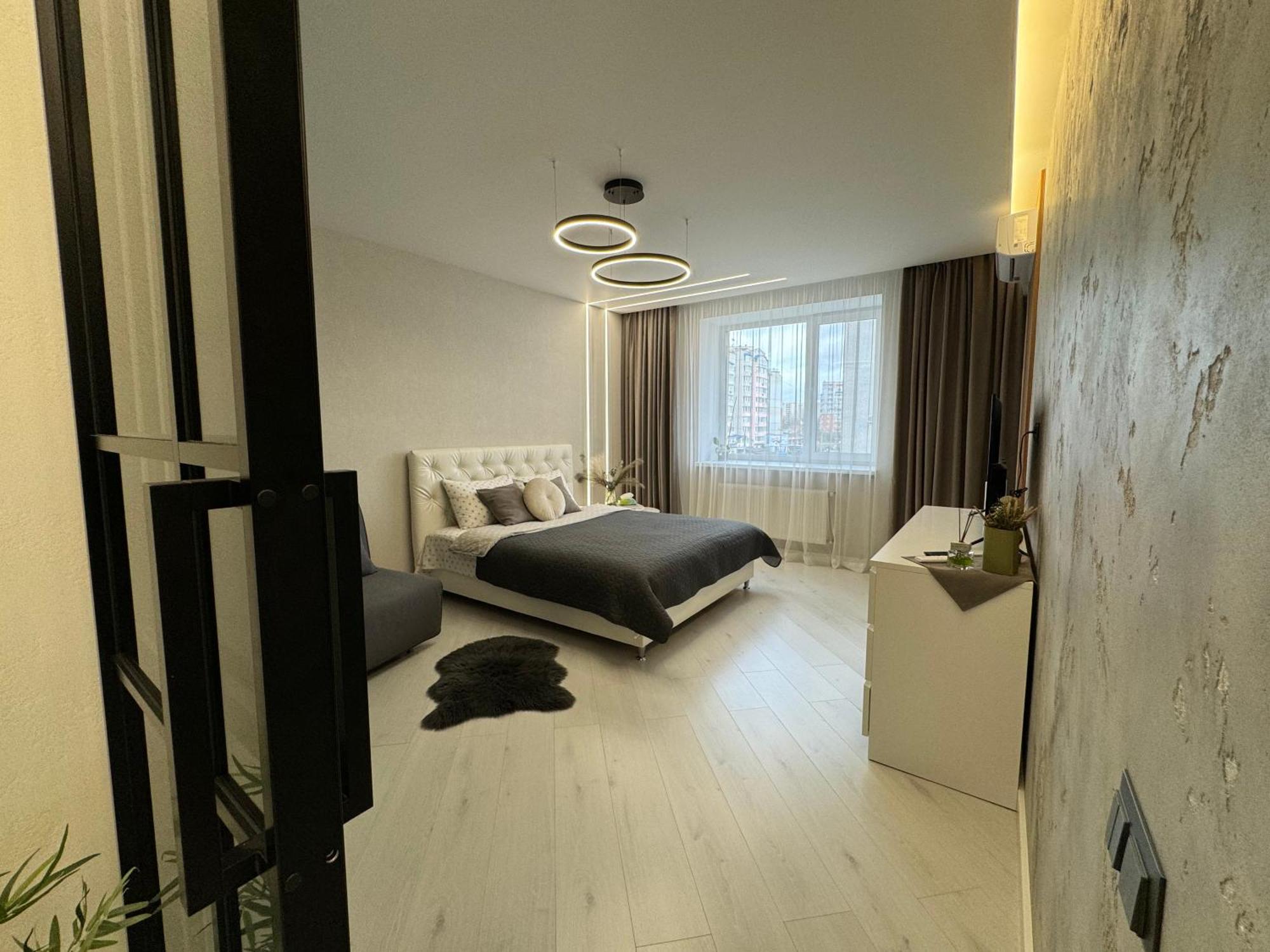 на поділлі Apartment